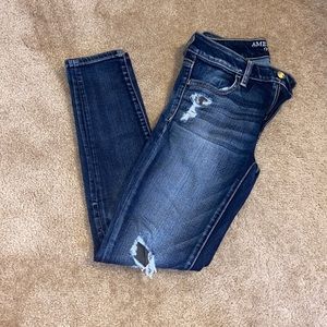 American Eagle Size 4 Skinny Jeans